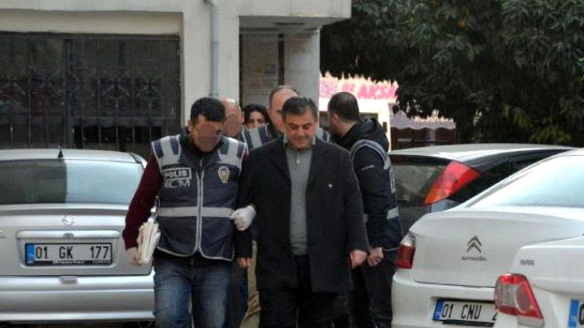 Adana Merkezli 4 İlde \'Paralel Yapı\' Operasyonu: 10 Gözaltı