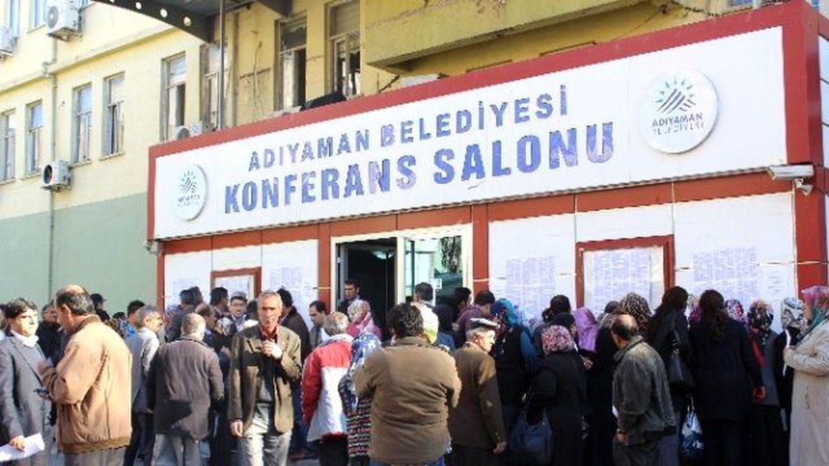 Belediyeye Alınacak 150 Kişilik İşe 3 Bin 609 Kişi Başvurdu