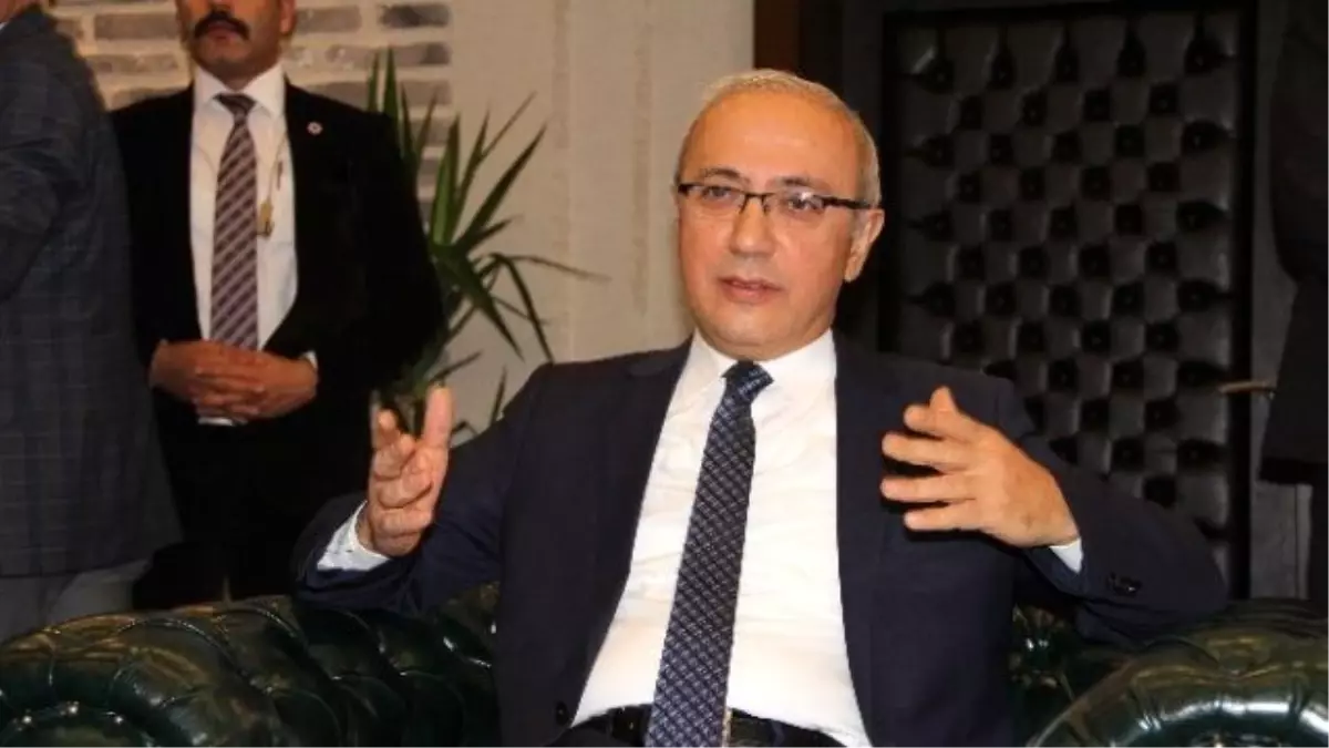 Elvan: "Biz Hepsini Kucaklıyoruz. Aynı Davranışı Rusya\'dan da Bekliyoruz"