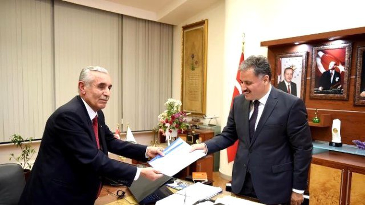 Eskkk Başkanı Ali Evren, Başkan Çakır\'ı Ziyaret Etti