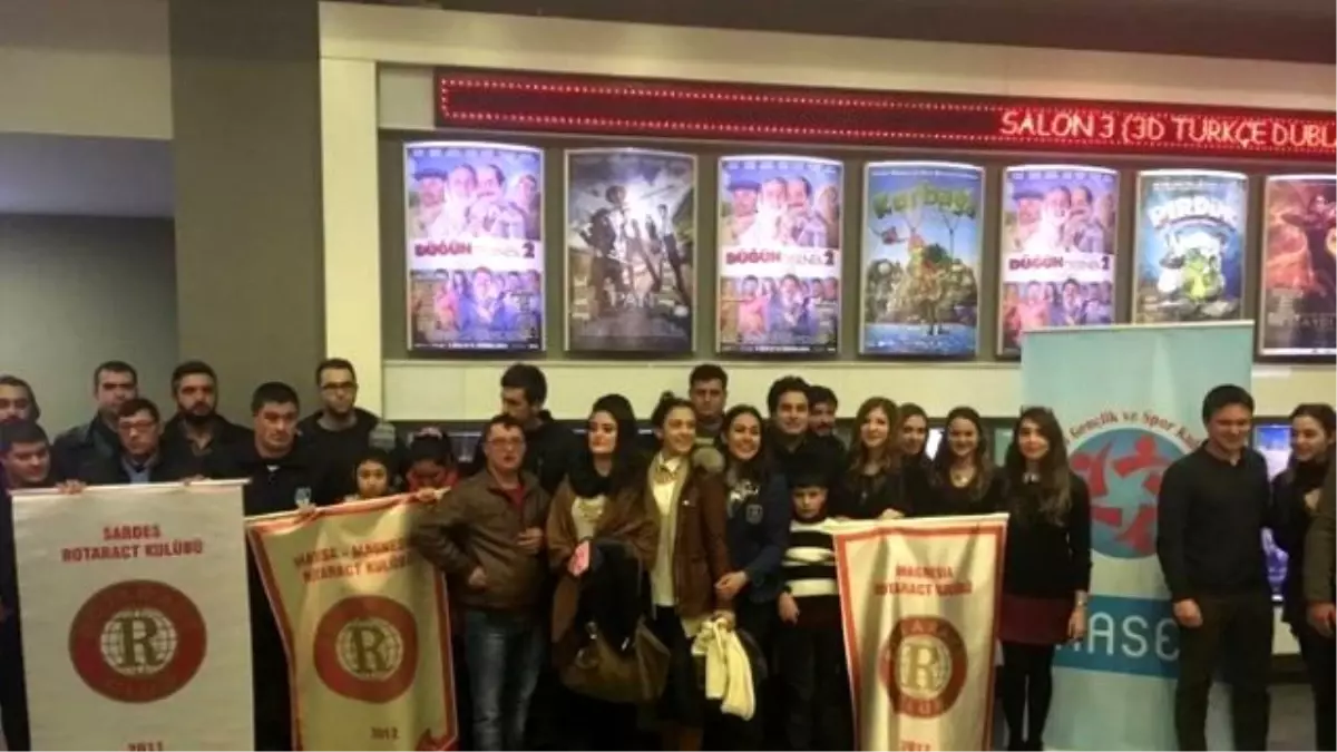 Forum Magnesia Sinema Etkinliğine Ev Sahipliği Yaptı