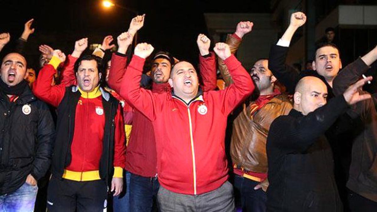 Galatasaray Taraftarından Derbi Tepkisi