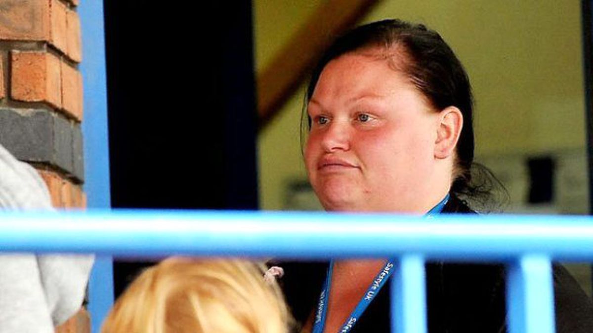 Kalpsiz Anne, Yeni Doğan Bebeği Can Çekişirken Sevgilisiyle Cinsel İlişkiye Girdi