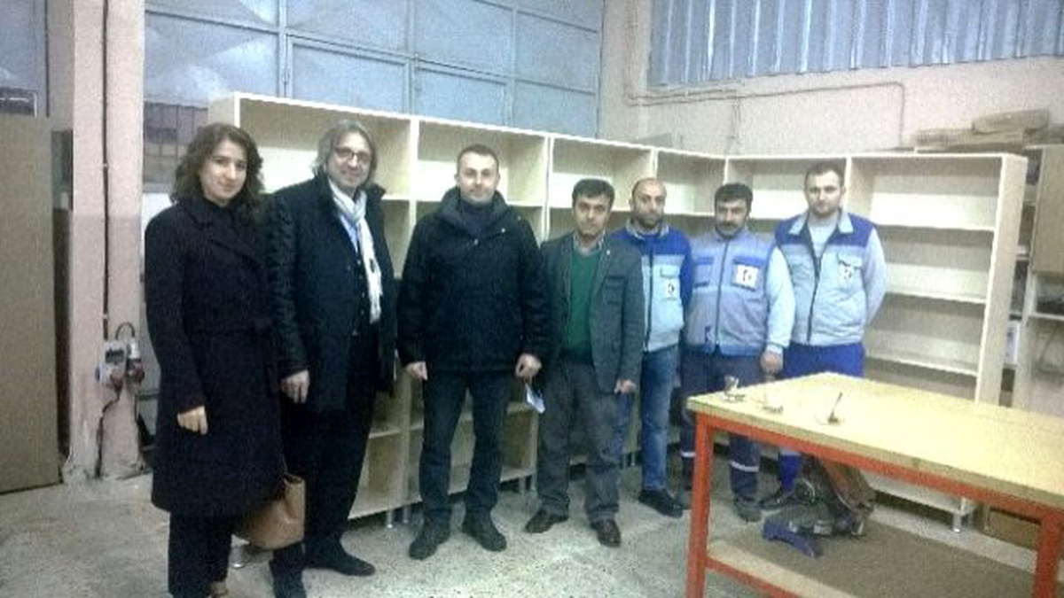 Hastanelerin Kitaplıkları Hazır
