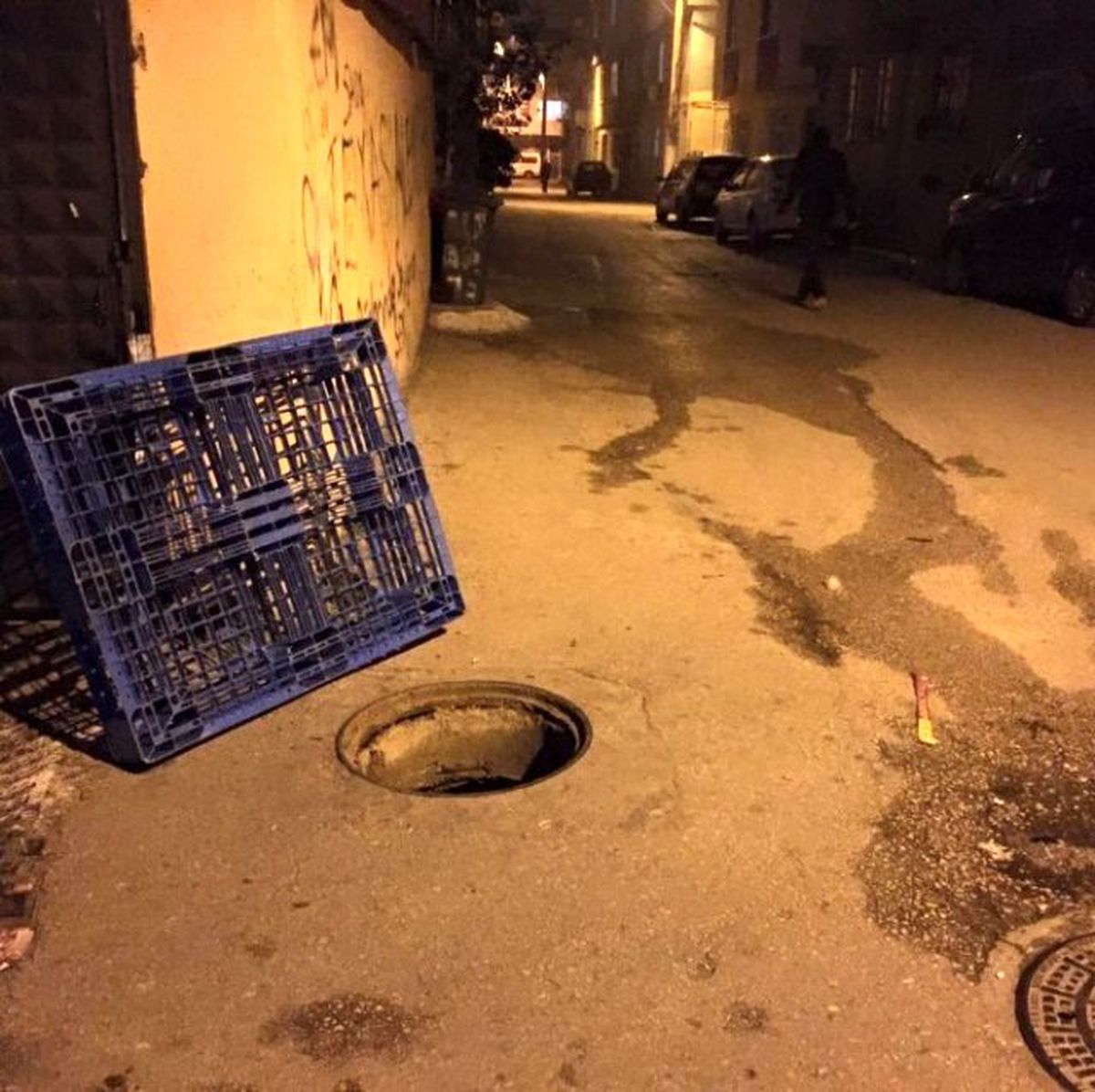 Hırsızlar Rögor Kapaklarına Dadandı