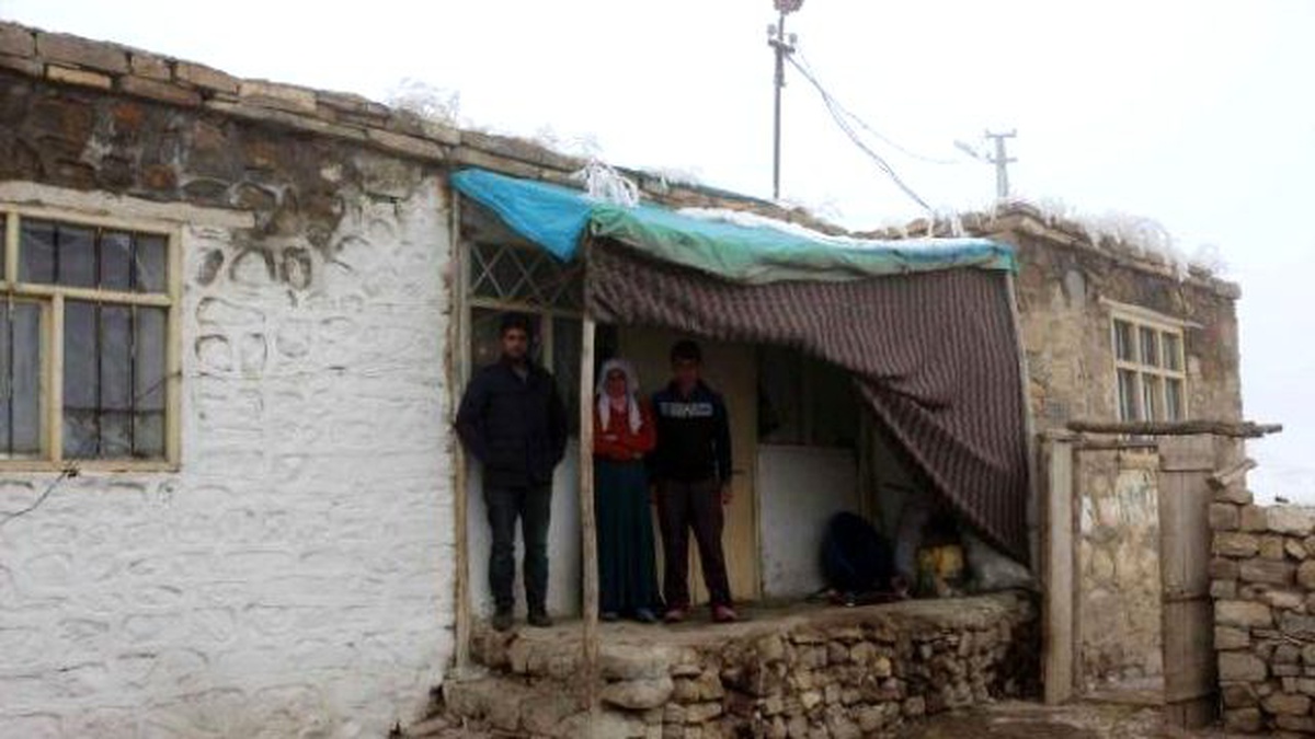 İran Sınırında Öldürülen Kaçakçının Ailesi Perişan