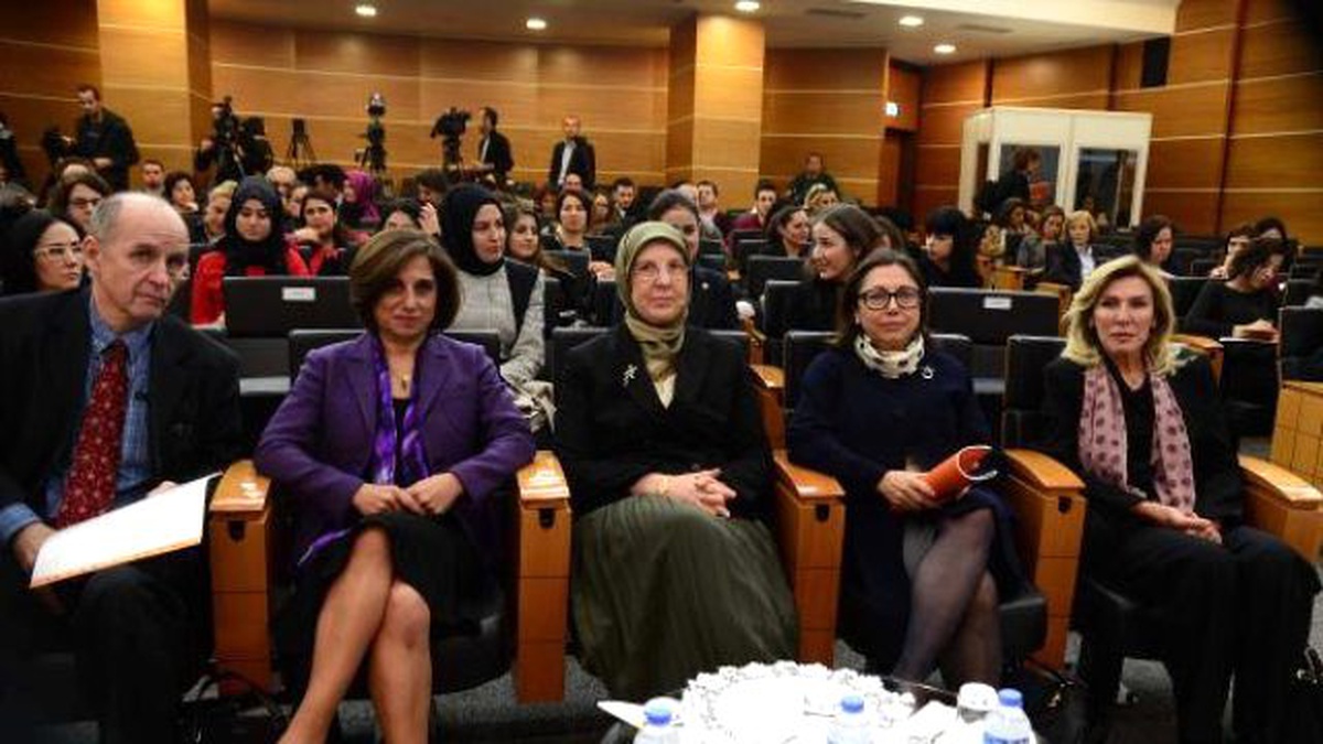 Kadına Yönelik Şiddete Karşı Hazırlanan Uygulama Rehberi Tanıtıldı