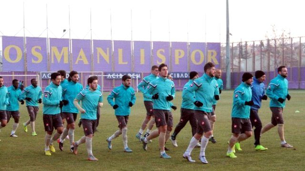 Osmalıspor\'dan Kartal\'a Gözdağı