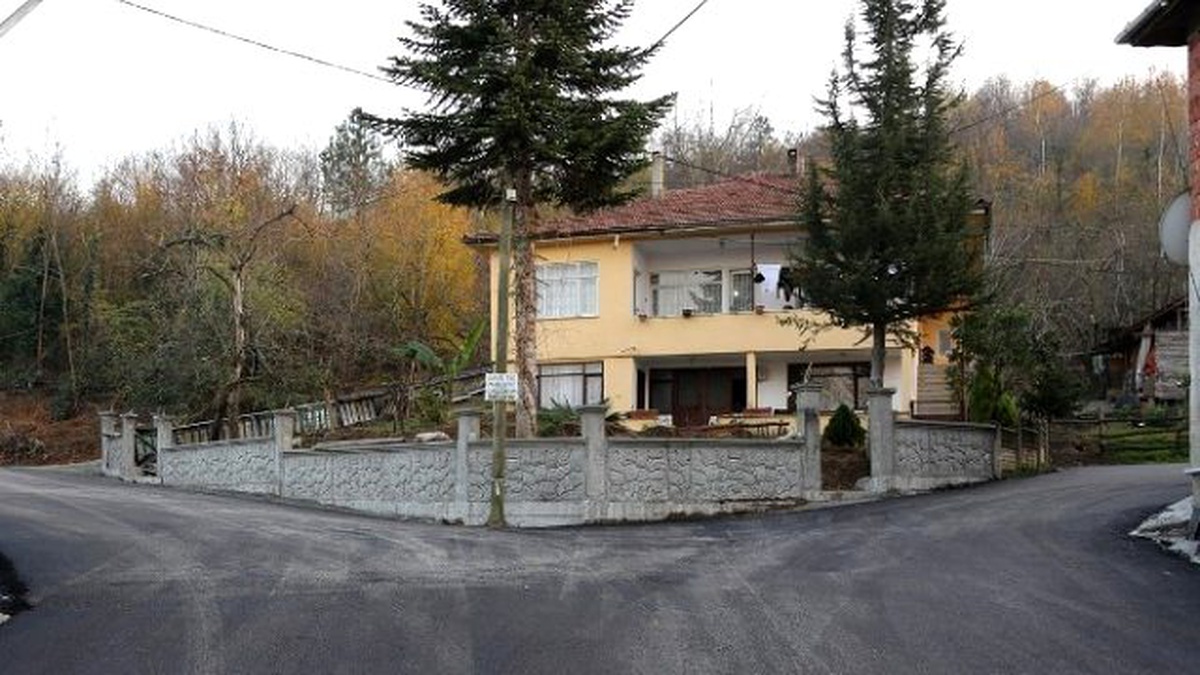 Sapanca Belediyesi Sokakları Yeniden Düzenliyor