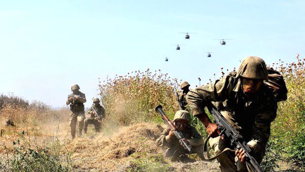 10 Bin Askerli Operasyonda 11 Terörist Öldürüldü