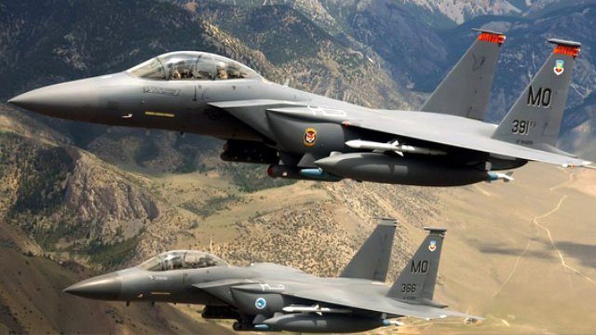 ABD, İncirlik'teki F-15'leri İngiltere'ye Çekiyor