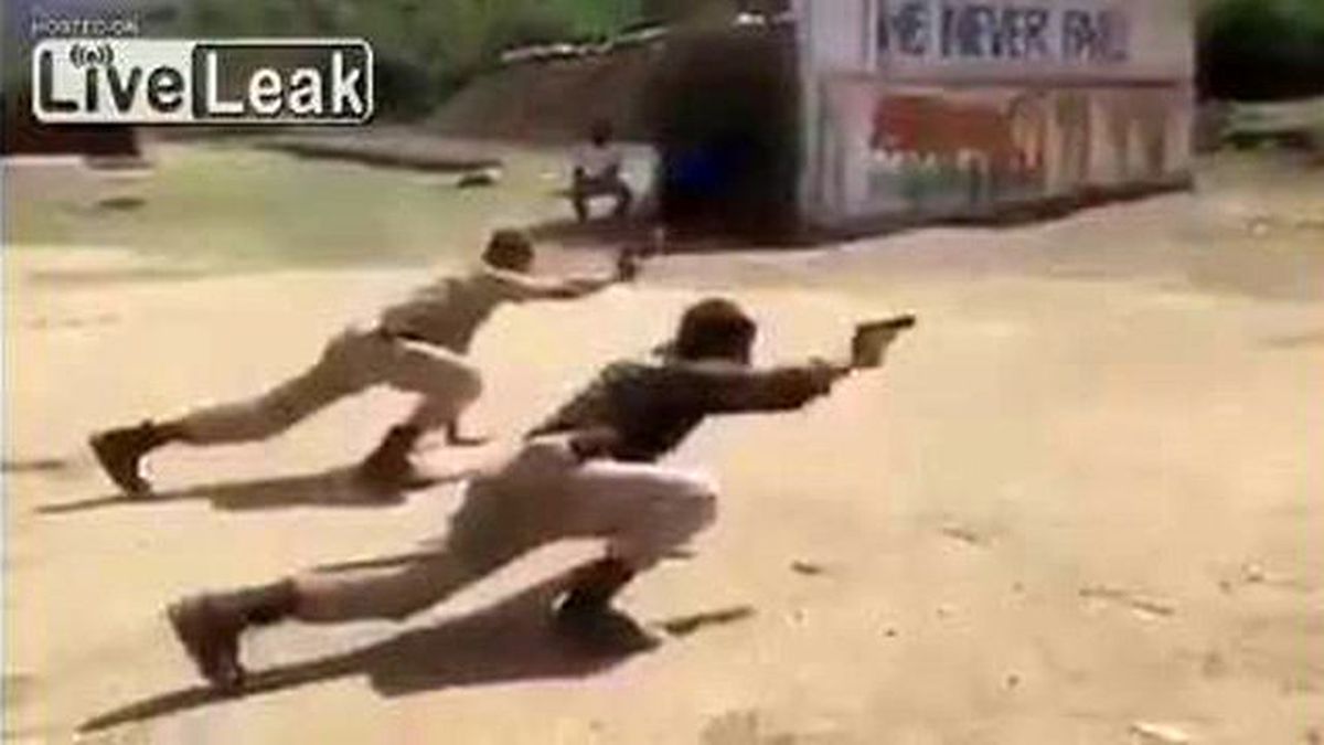 Atış Eğitimi Değil Sanki Film Sahnesi