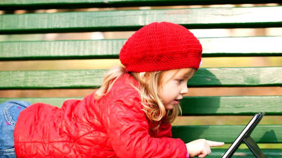 Avrupa'da Facebook'a Üyelik Yaşının 16'ya Çıkarılması Tartışılıyor