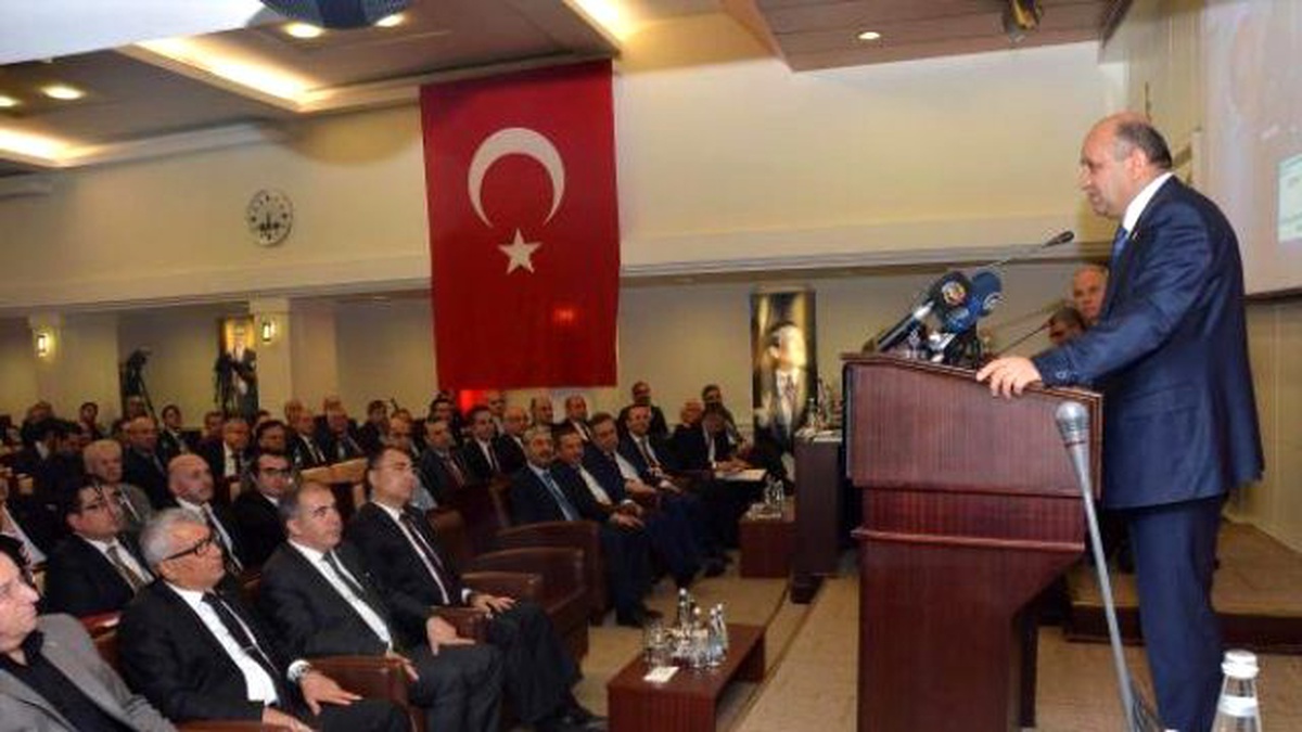 Bakan Işık: Verimsiz Elektrik Motorları Sanayide Kullanılmasın (4)