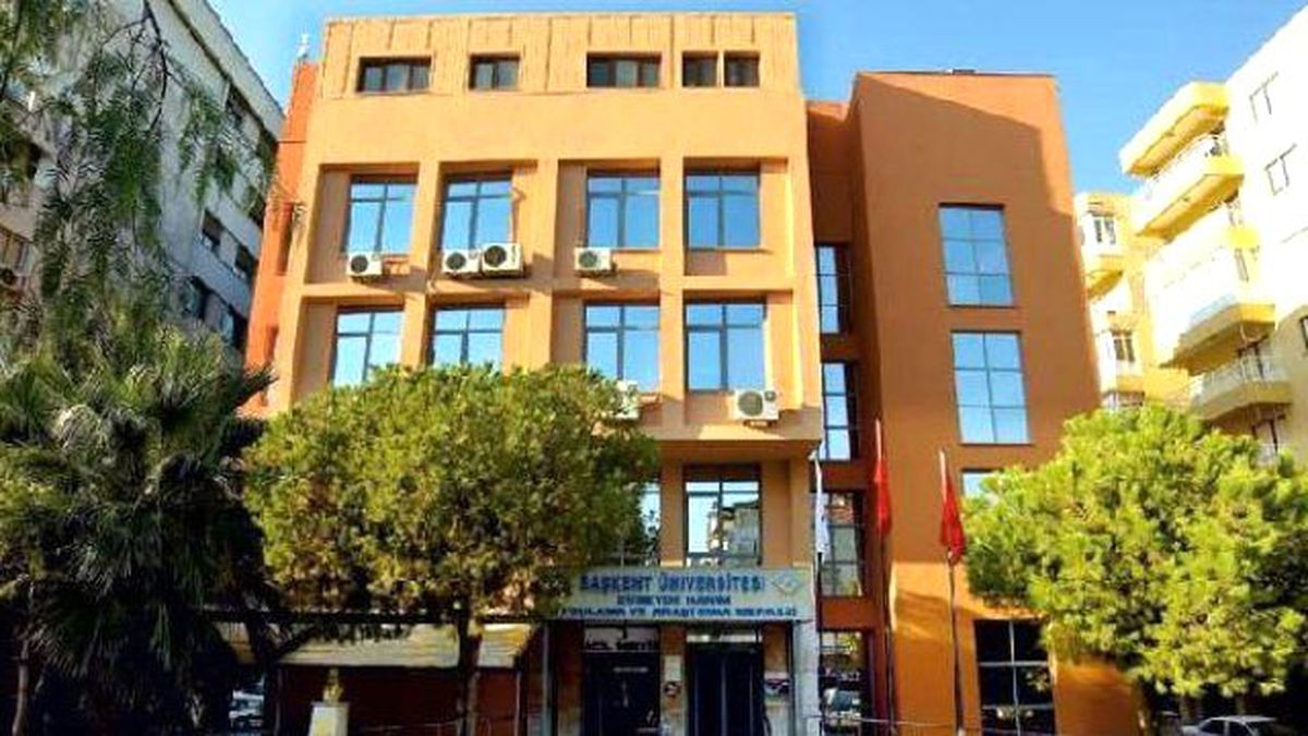 Başkent Üniversitesi'nin İzmir'deki Araştırma Merkezi'nde Mahkeme Kararıyla Sağlık Hizmetine Devam
