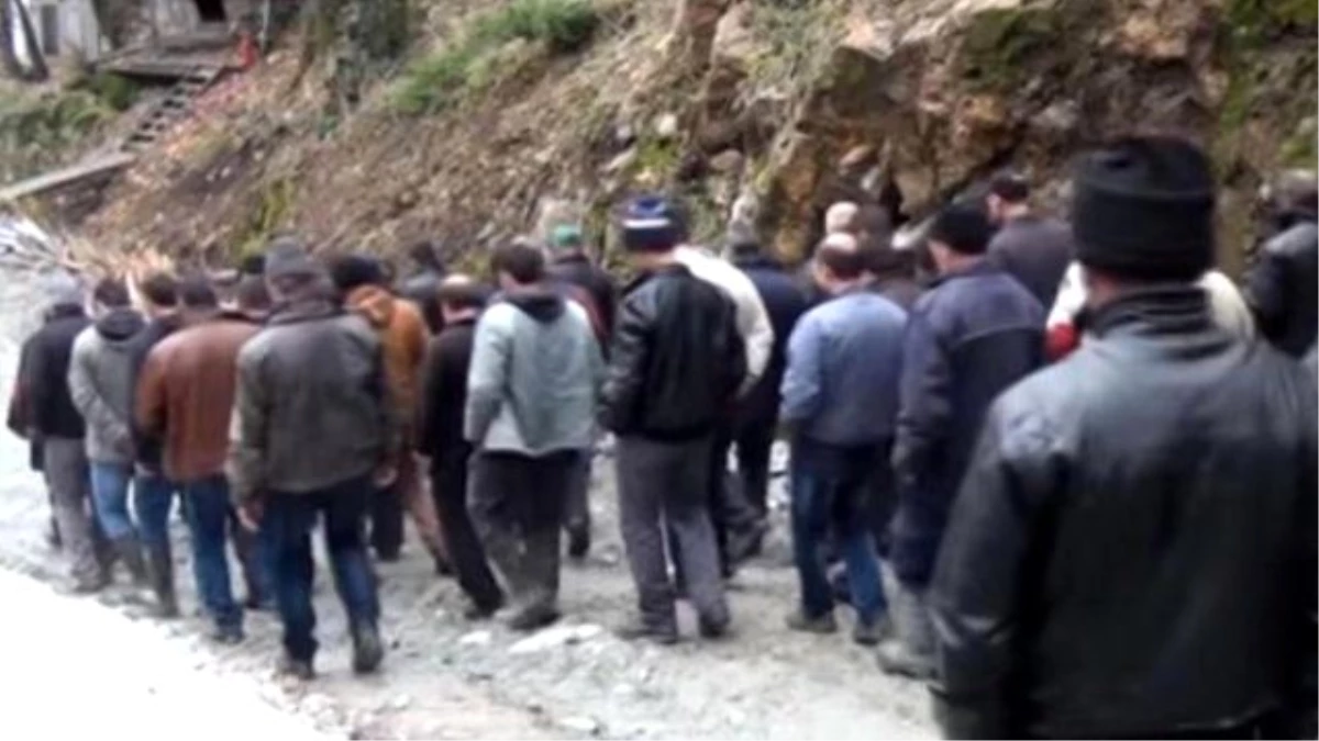 Çanakkale\'de 1 İşçinin Öldüğü Madende İşçiler İşi Bıraktı