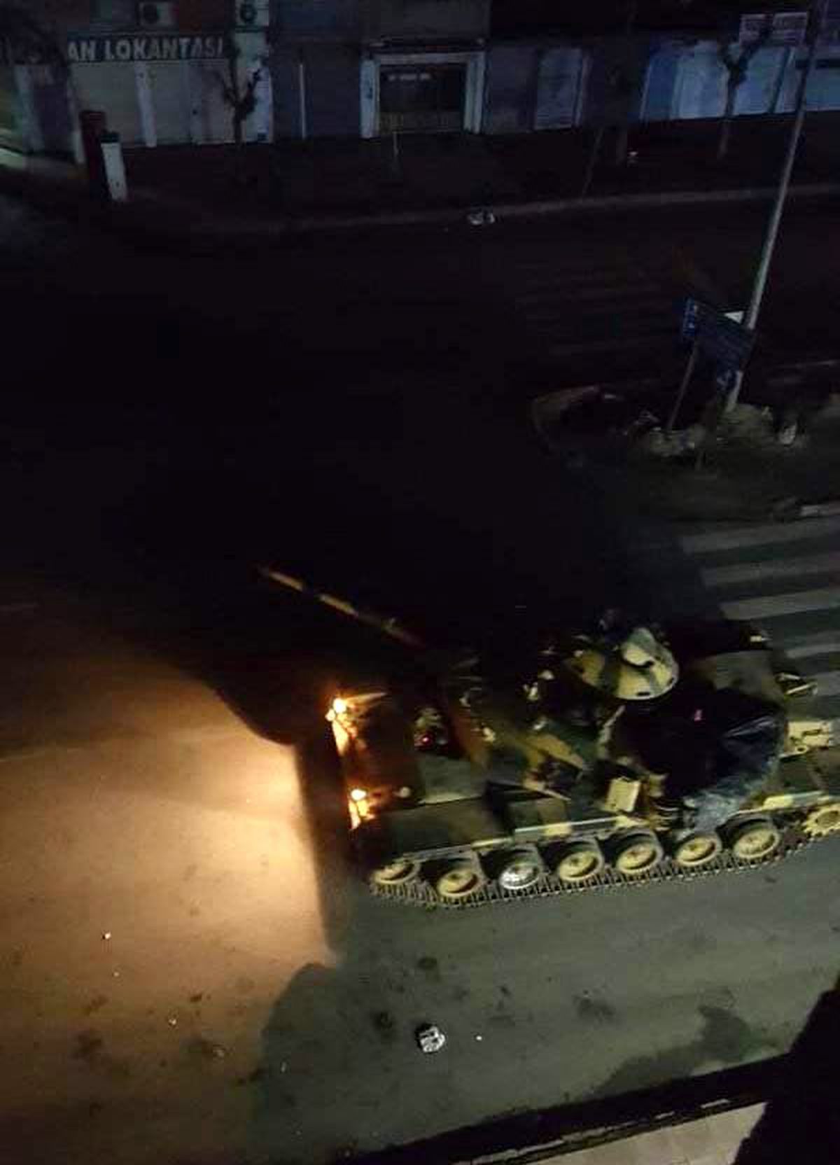 Cizre ve Silopi'de Tankların Katıldığı Operasyonda 8 PKK'lı Öldürüldü