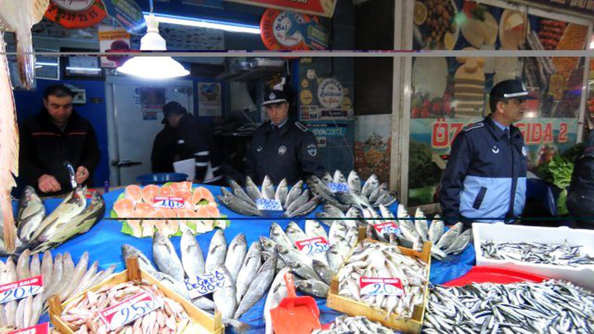 Elazığ Belediyesi Zabıta Ekiplerinden Kapsamlı Denetim 