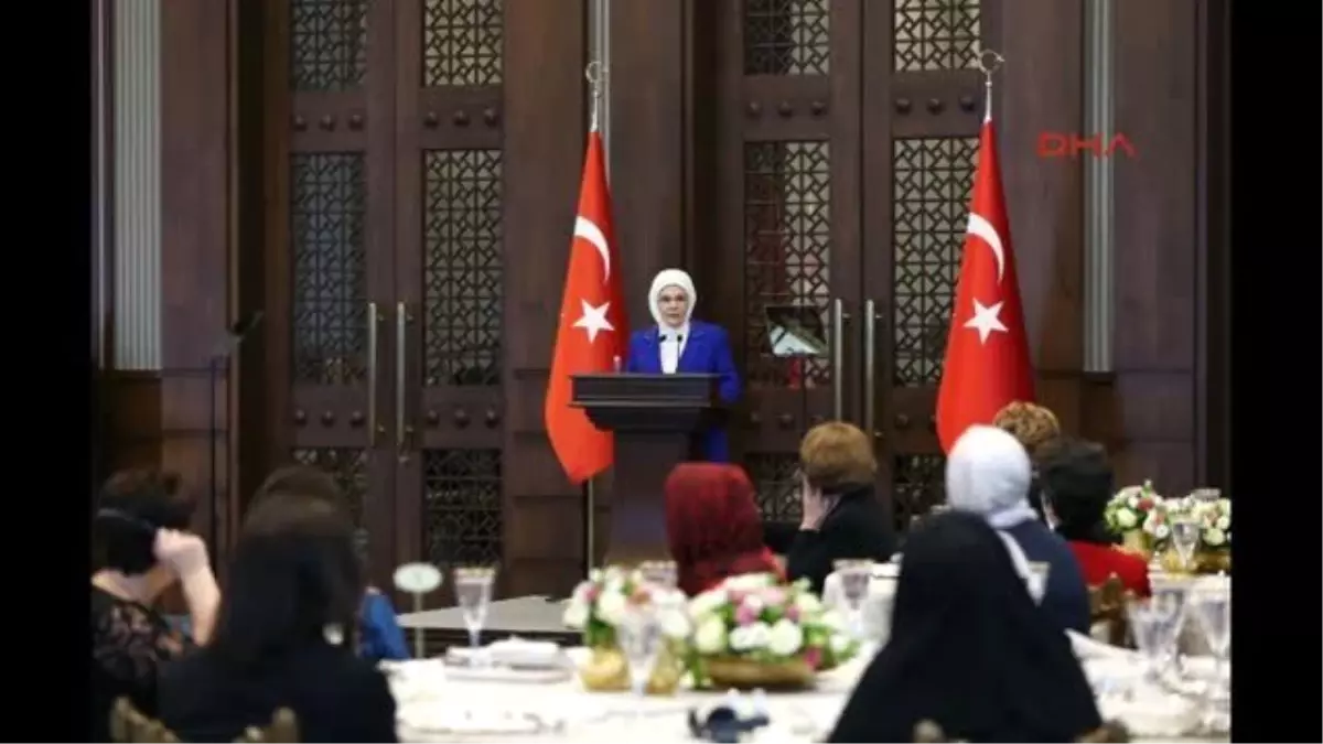 Emine Erdoğan Birkaç Şuursuz Yüzünden Dünyadaki Bir Buçuk Milyar Müslümanı Zan Altında Bırakmanın...