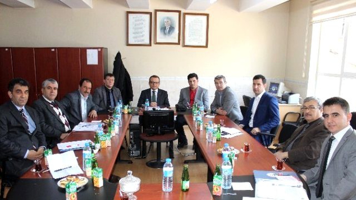 Mesleki Eğitim Merkezi Müdürleri Tavşanlı\'da Biraraya Geldi