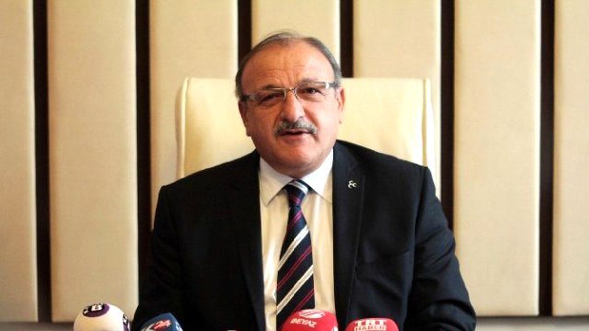 MHP'li Vural'dan Öğretmenlerin Geri Çekilmesine Tepki