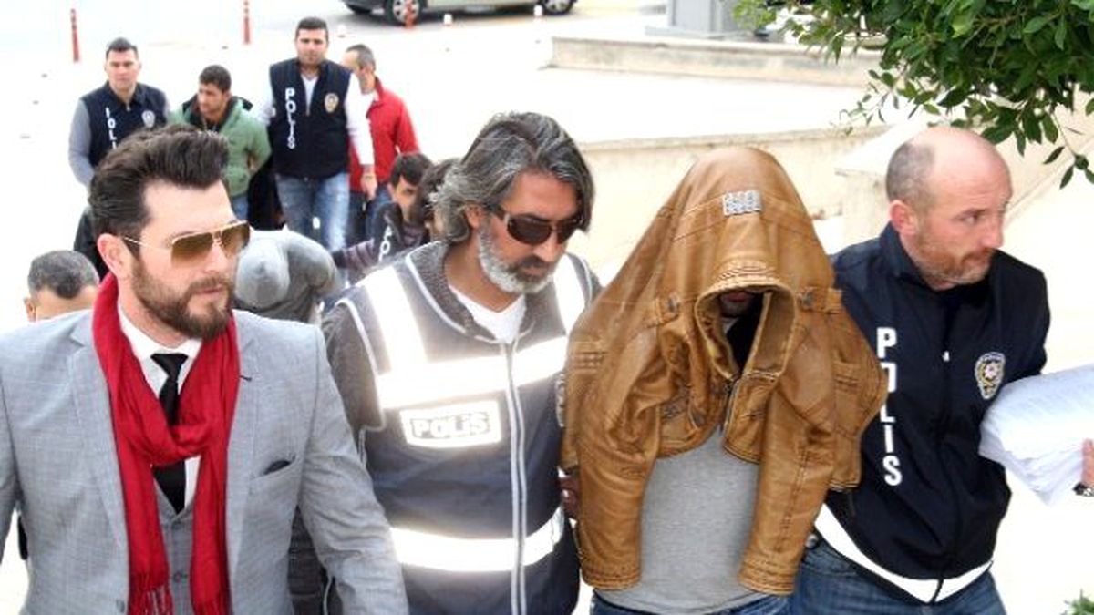 Muğla\'da Tekne Motorlarını Çalan Hırsızlık Şebekesi Çökertildi