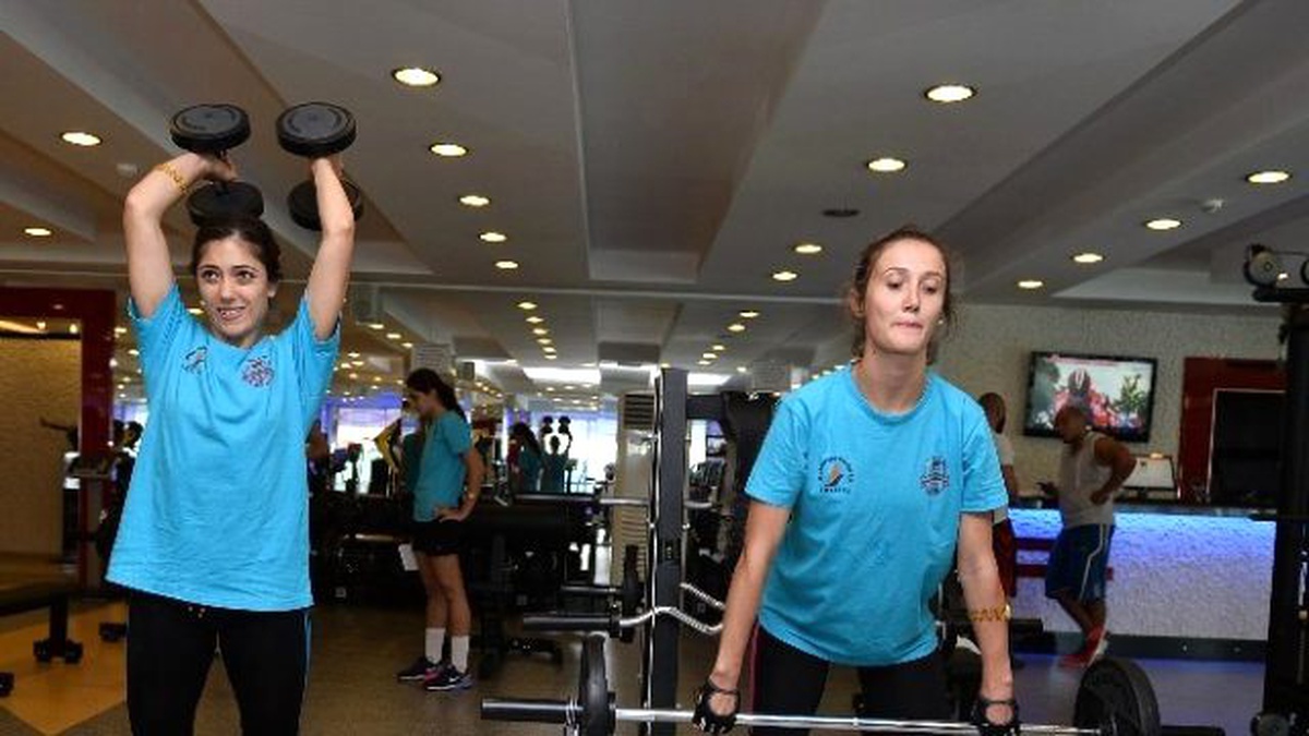 Muratpaşa Belediyespor Türkiye Kupası\'na Hazırlanıyor