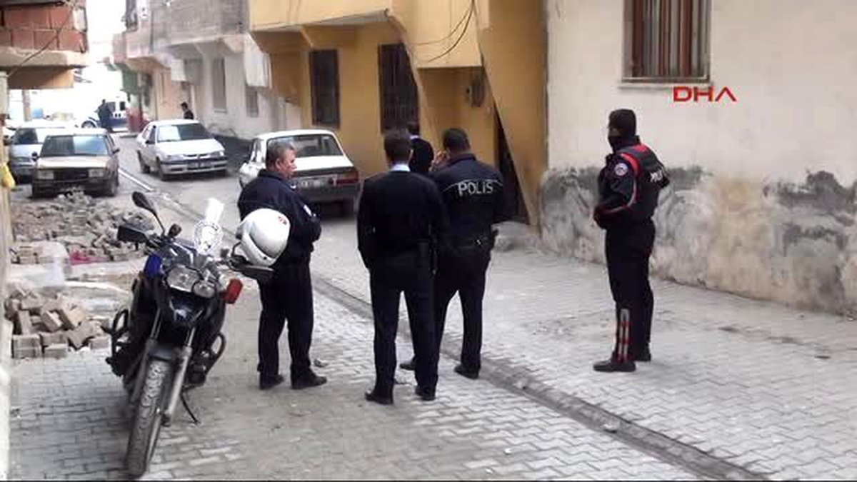 Şanlıurfa?da Havaya Ateş Açan 2 Kişi Gözaltına Alındı