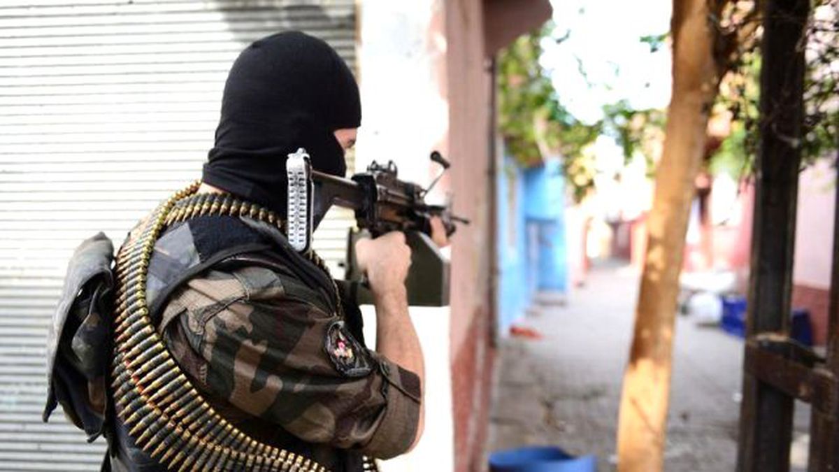 2 Tuğgeneralin Komutasında Dev Operasyon