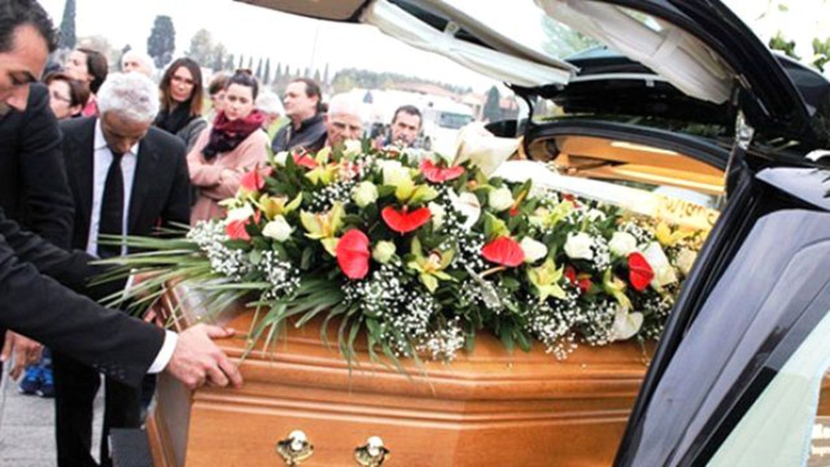 2.6 Milyon Lira Miras Dağıttı Cesedi Ortada Kaldı