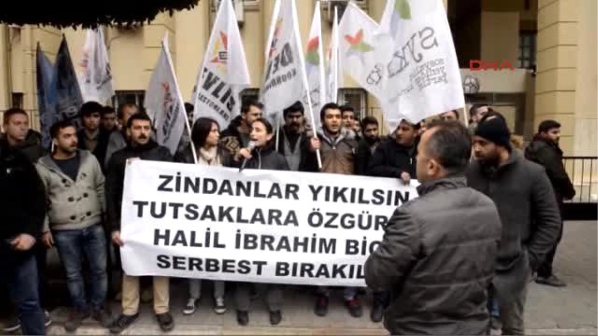 Adana Basın Açıklamasına Polis Müdahalesi