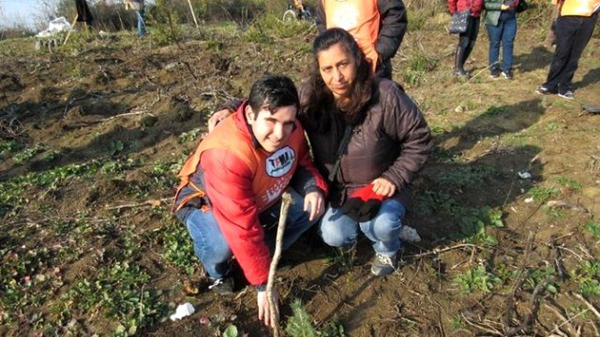 Ağaç Sevgisi Engel Tanımadı