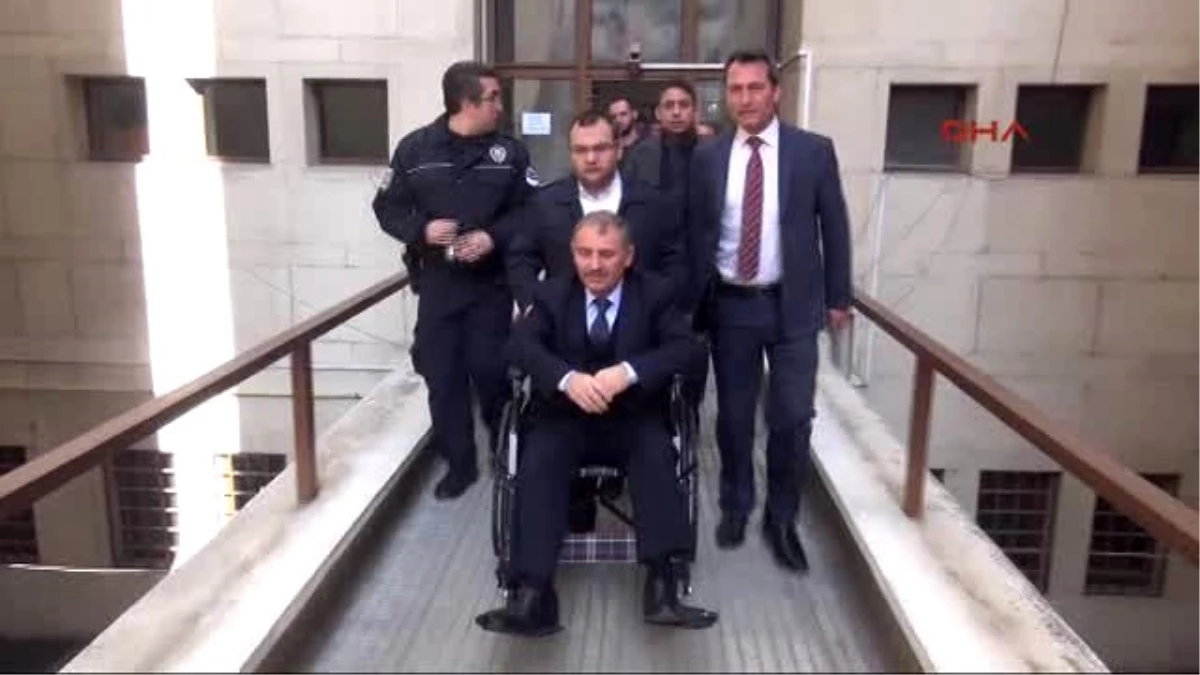 Bursa Vurulan Belediye Başkanı Mahkemeye Tekerlekli Sandalye ile Geldi