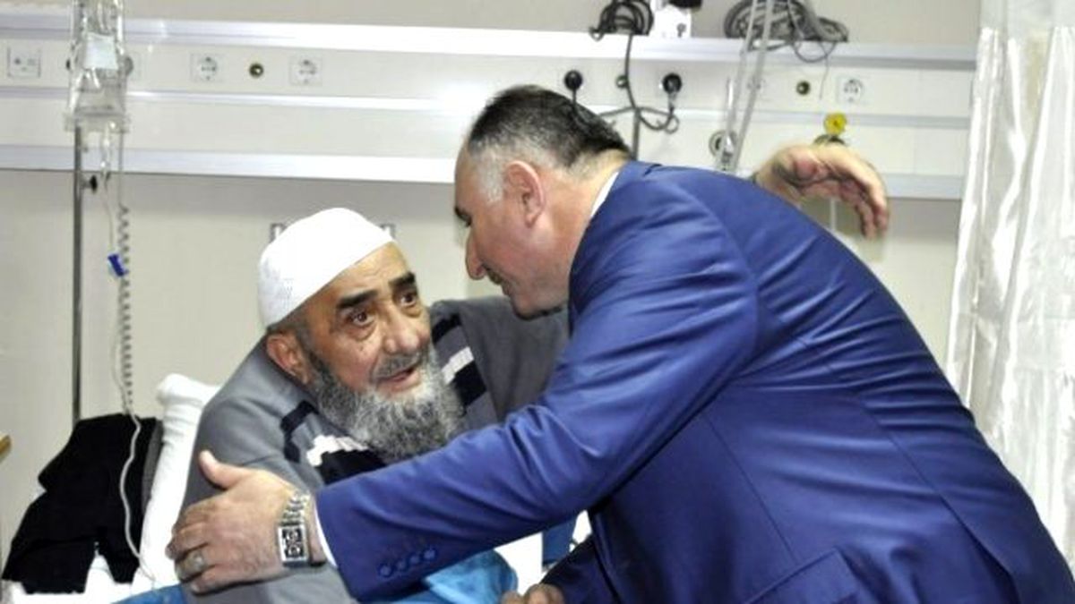 Çağlayan\'dan Hastalara Ziyareti