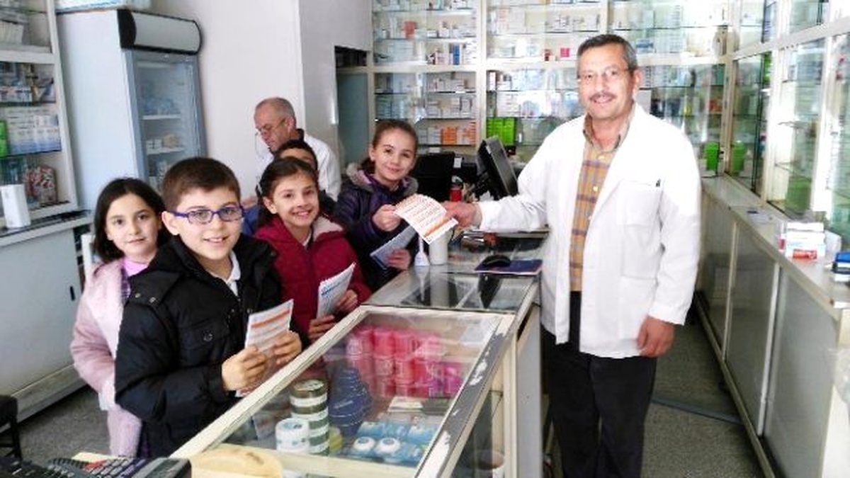 Gediz\'de Küçüklerden Büyüklere "Hoşgörü" Dersi