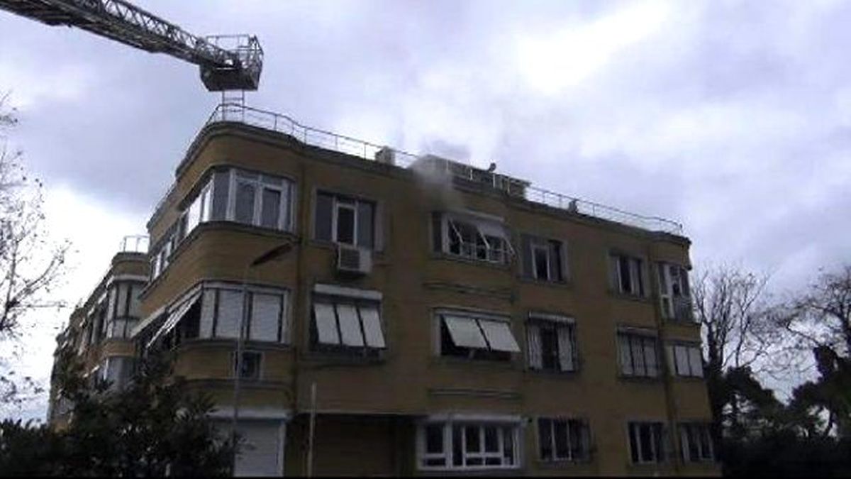 Kadıköy\'de Yangın Paniği