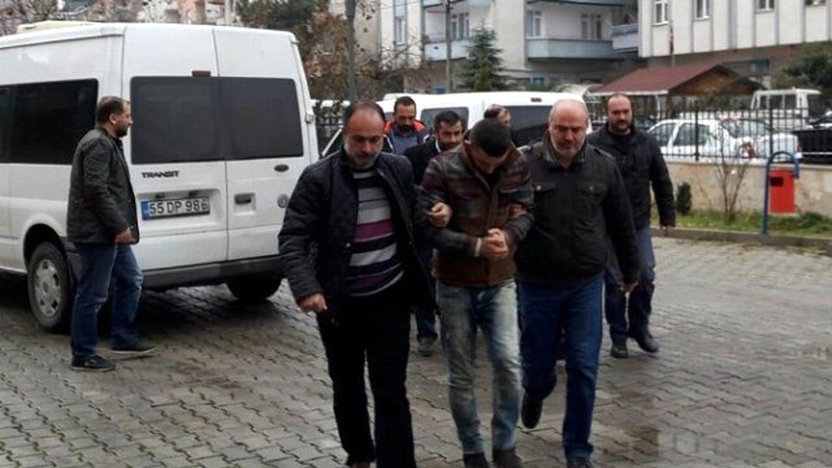 Milli Eğitim Müdürünü Dolandıran Zanlılar Tutuklandı