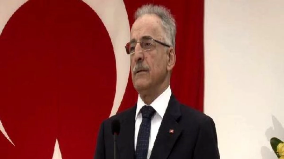 Murat Karayalçın, CHP İstanbul İlçe Teşkilatı Mensuplarına Veda Etti