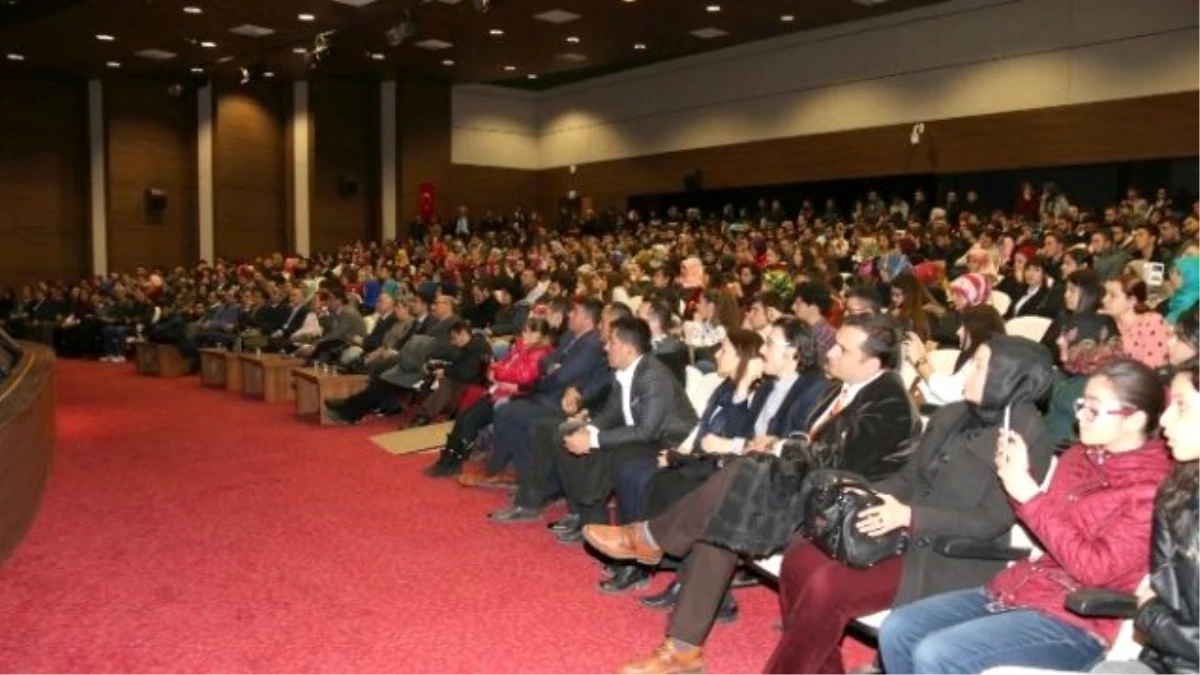 Nevşehir\'de \'Dünü Unutma Ki Yarına Hakkın Olsun\' Konulu Konferans Düzenlendi