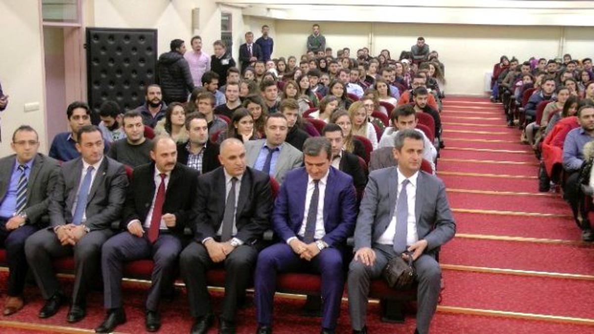 Öğrencileri Sordu, Kaymakam ve Belediye Başkanı Cevapladı
