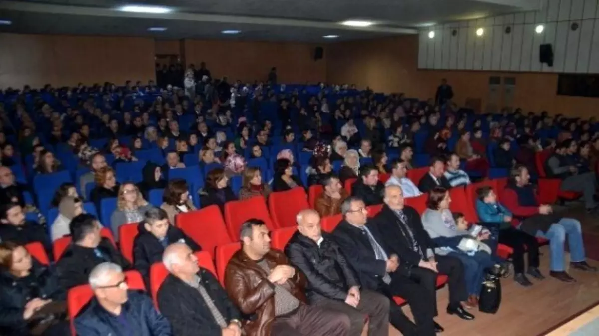 Bafra\'da "İnsan Tanıma Sanatı" Semineri