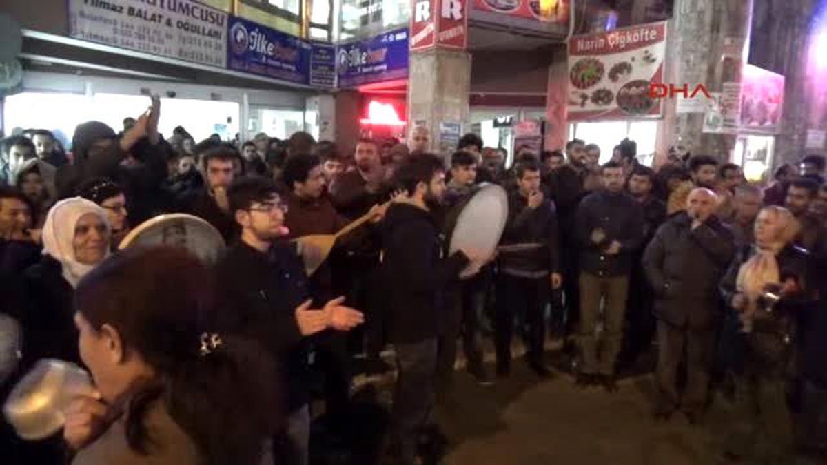Bingöl\'de Sokağa Çıkma Yasakları Gürültülü Protesto Edildi