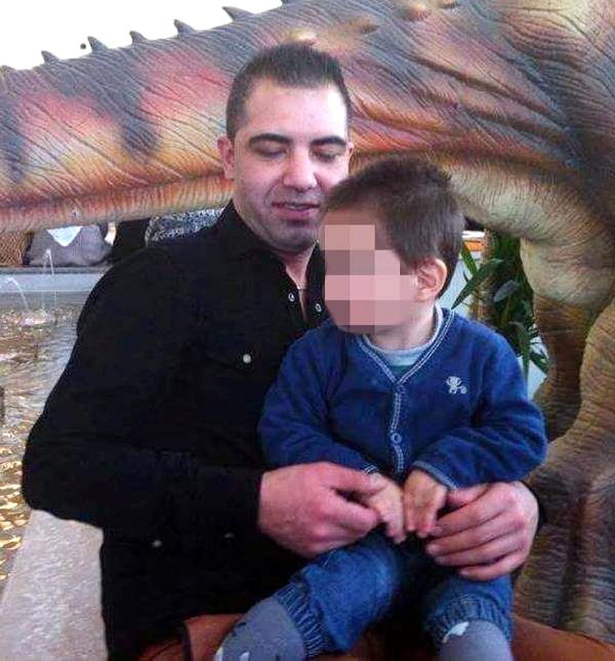 Tezgahtar, 'Bahşiş Parası'nı Vermedi Diye Patronunu Öldürdü