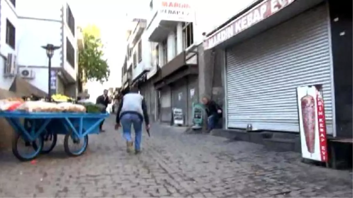 Diyarbakır Barosu Elçi\'nin Öldürülmesinde Polisin Tutuklanmasını İstedi