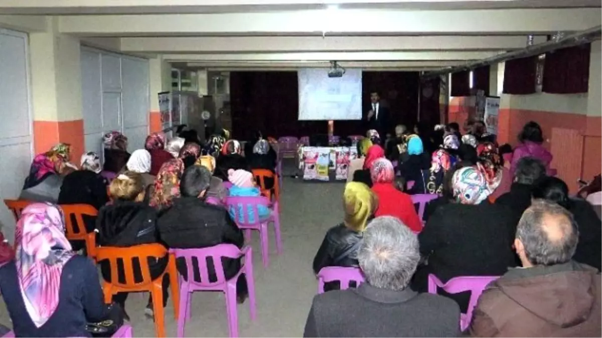 Elazığ\'da \'Aile İçi İletişim, Anne, Baba Tutumu\' Semineri