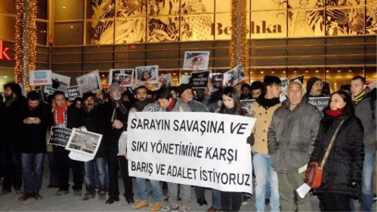 Eskişehir\'de Sokağa Çıkma Yasakları Protesto Edildi