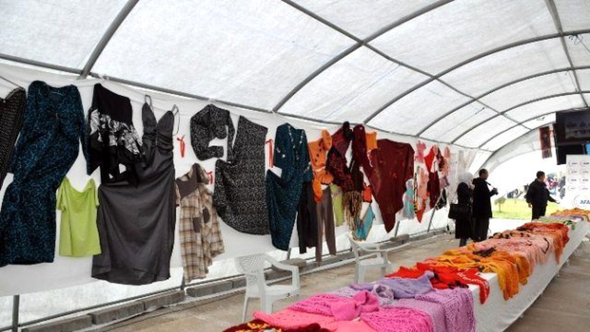 Göçmenler Günü\'nde Mülteciler Yeteneklerini Sergiledi