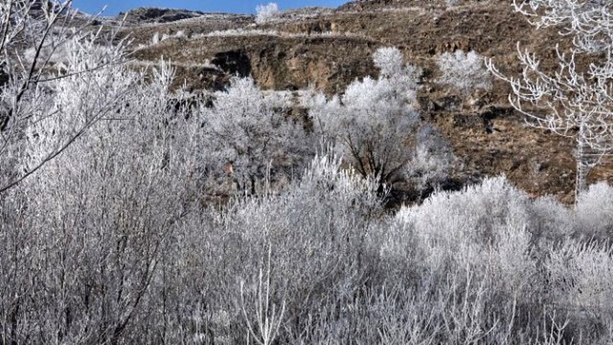 Kars\'ta Kış ve Sonbahar Bir Arada Yaşanıyor