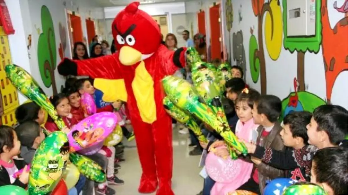Şanlıurfa\'da Lösemili Çocuklar İçin Eğlence