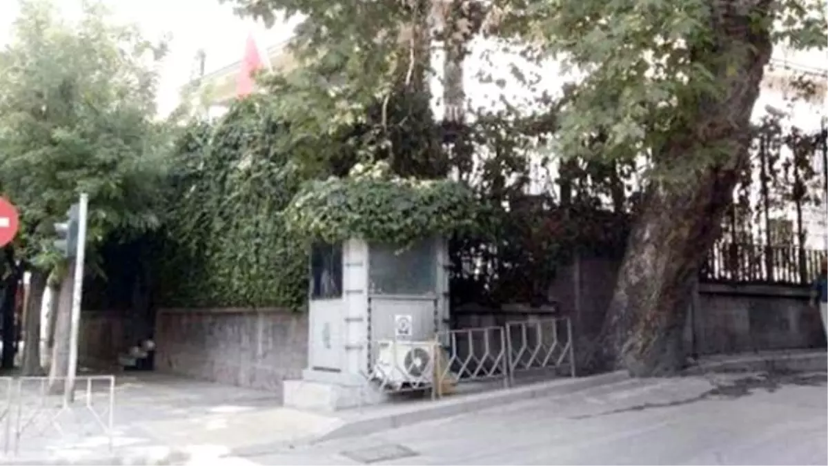 Türkiye'nin Selanik Başkonsolosluğu'na Molotoflu Saldırı
